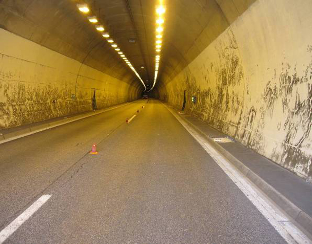 Schäden an Tunnelanstrichen fordern neuartige Sanierungskonzepte